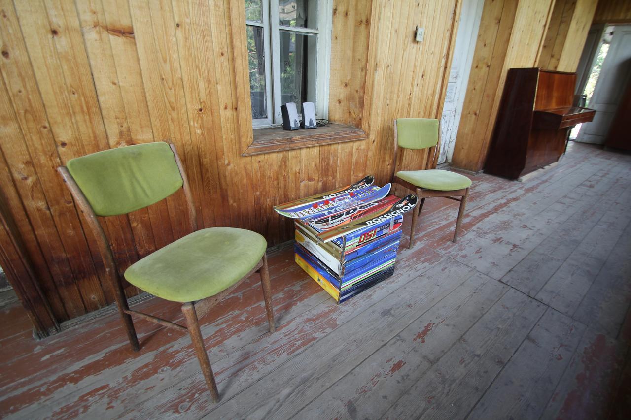 Skier'S House Mestia Kültér fotó